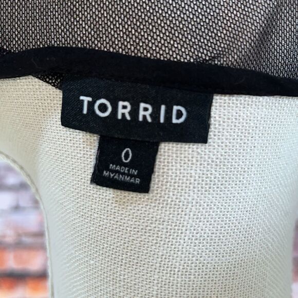 Torrid Dotted Mesh and Charmeuse Top - Picture 6 of 7